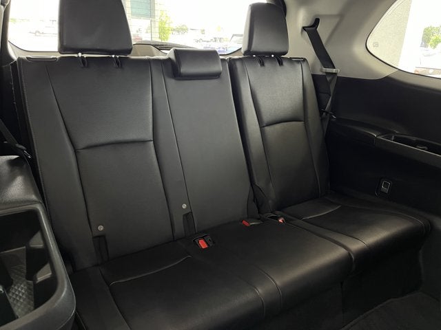 2025 Toyota Grand Highlander Base