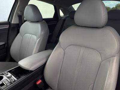 2022 Kia K5 EX