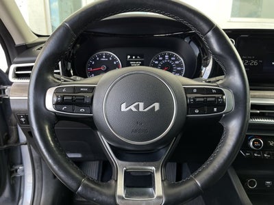 2022 Kia K5 EX