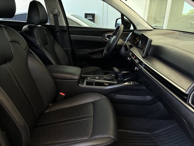 2025 Kia Sorento X-Line EX