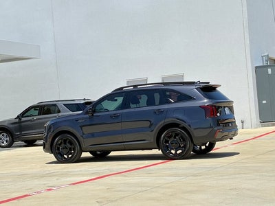 2025 Kia Sorento X-Line EX