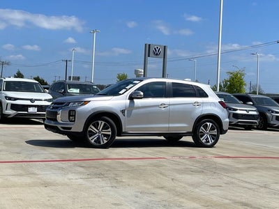 2024 Mitsubishi Outlander Sport Base