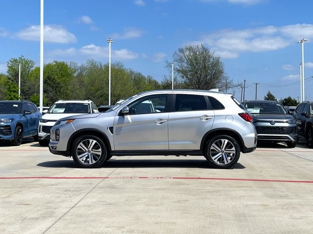 2024 Mitsubishi Outlander Sport Base