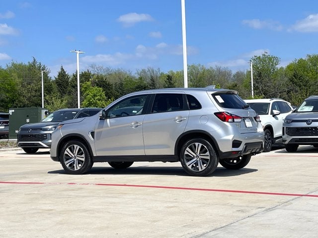 2024 Mitsubishi Outlander Sport Base