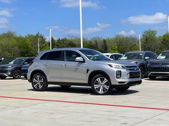 2024 Mitsubishi Outlander Sport Base