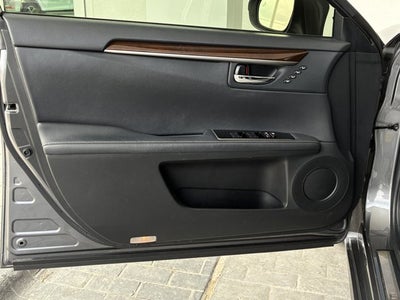 2016 Lexus ES 350 350