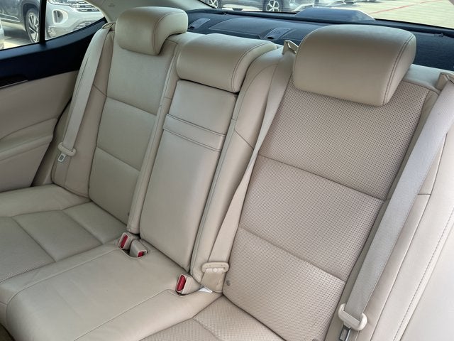 2013 Lexus ES 350 4dr Sdn