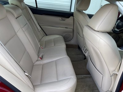 2013 Lexus ES 350 4dr Sdn