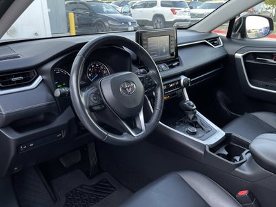 2021 Toyota RAV4 Hybrid XLE Premium