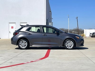 2023 Toyota Corolla Hatchback SE