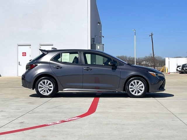 2023 Toyota Corolla Hatchback SE