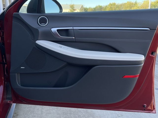 2023 Hyundai Sonata Hybrid Limited