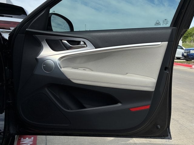 2019 Genesis G70 3.3T Advanced