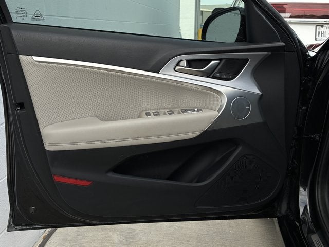 2019 Genesis G70 3.3T Advanced