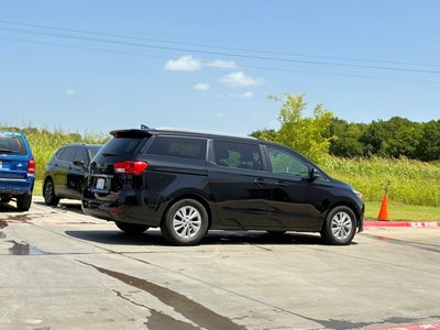 2016 Kia Sedona LX