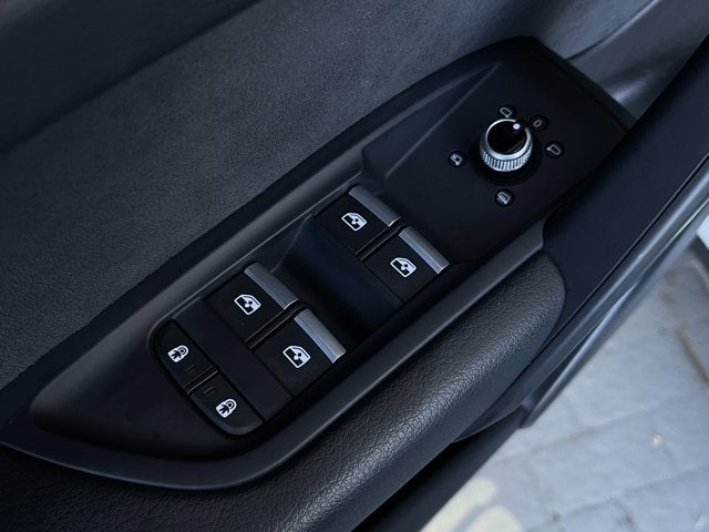 2022 Audi SQ5 Premium