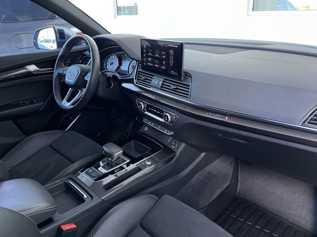2022 Audi SQ5 Premium