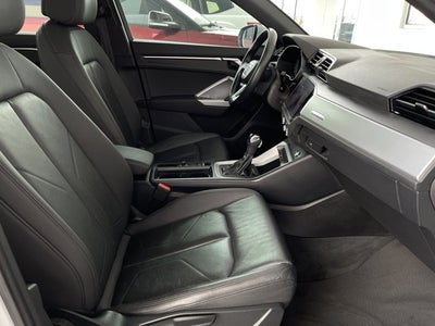 2019 Audi Q3 Premium