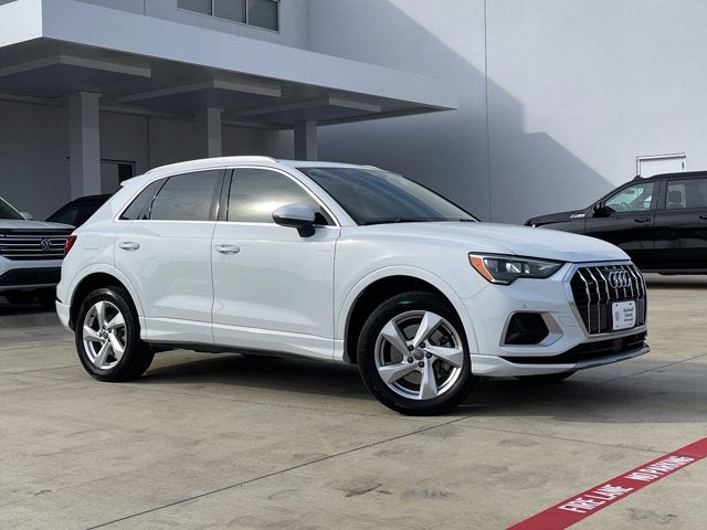 2019 Audi Q3 Premium