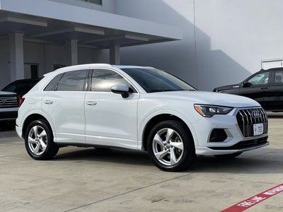 2019 Audi Q3 Premium