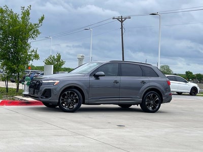2025 Audi Q7 Premium Plus