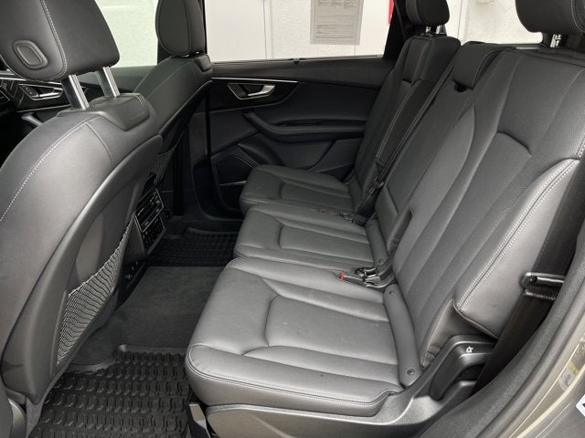2025 Audi Q7 Premium Plus