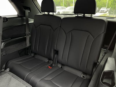 2025 Audi Q7 Premium Plus