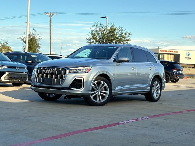 2025 Audi Q7 Premium Plus