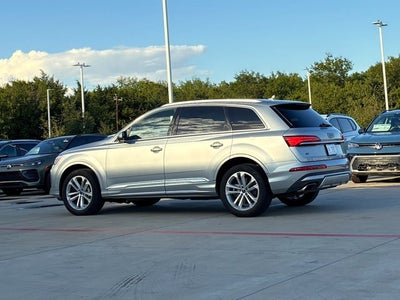 2025 Audi Q7 Premium Plus