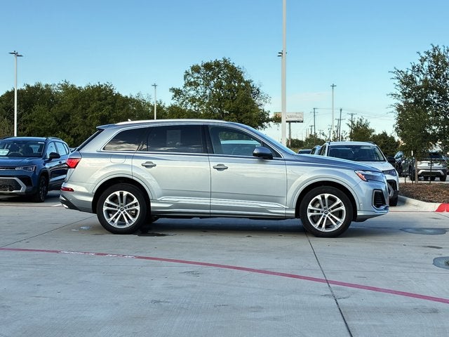 2025 Audi Q7 Premium Plus