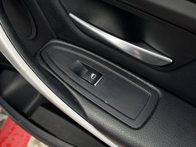 2017 BMW 3 Series 320i xDrive