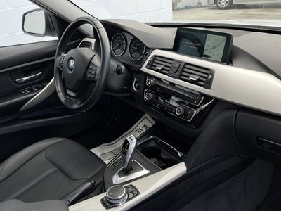 2017 BMW 3 Series 320i xDrive