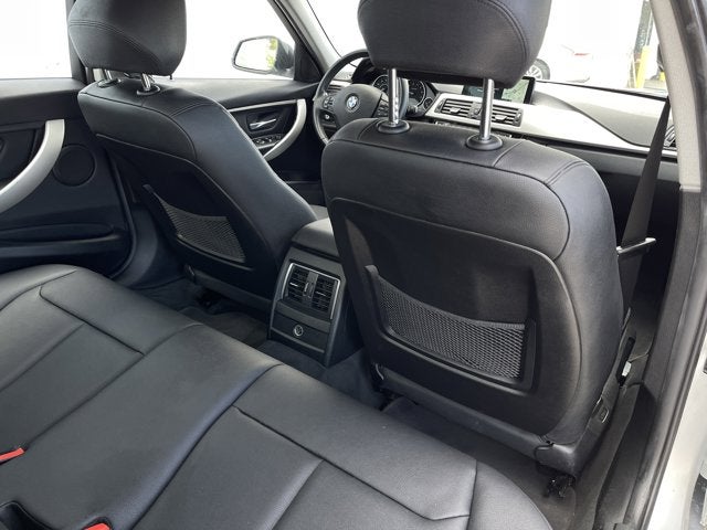 2017 BMW 3 Series 320i xDrive