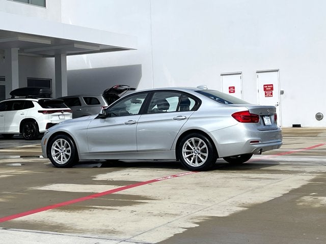 2017 BMW 3 Series 320i xDrive