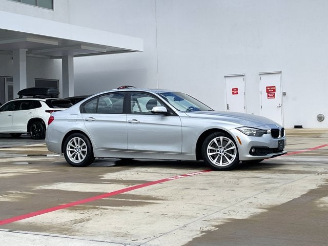 2017 BMW 3 Series 320i xDrive