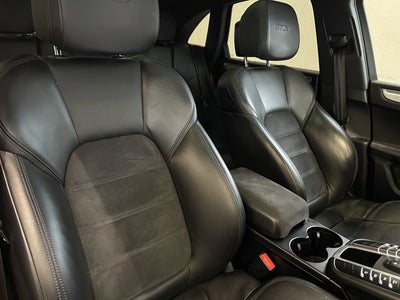 2017 Porsche Macan GTS