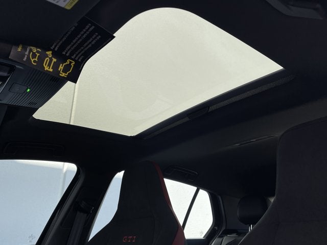 2025 Volkswagen Golf GTI 2.0T SE