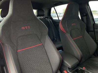 2025 Volkswagen Golf GTI 2.0T SE