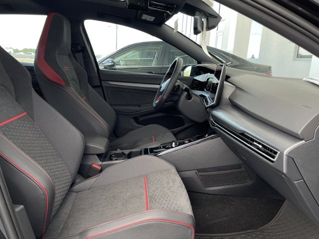 2025 Volkswagen Golf GTI 2.0T SE