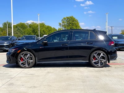 2025 Volkswagen Golf GTI 2.0T SE