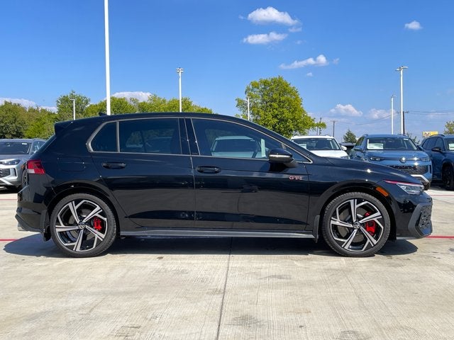 2025 Volkswagen Golf GTI 2.0T SE