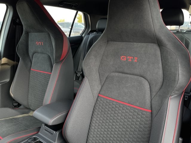 2026 Volkswagen Golf GTI 2.0T SE