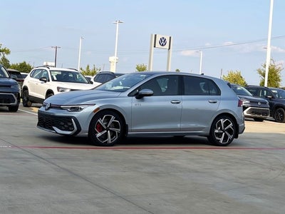 2026 Volkswagen Golf GTI 2.0T SE